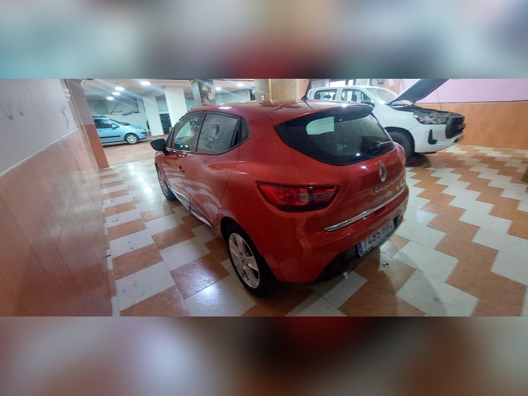 Renault Clio 0.9 TCE 90CV foto 5